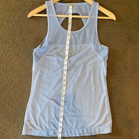 Lorna Jane Light Blue Mesh Cut Out Tank - Picture 6 of 6
